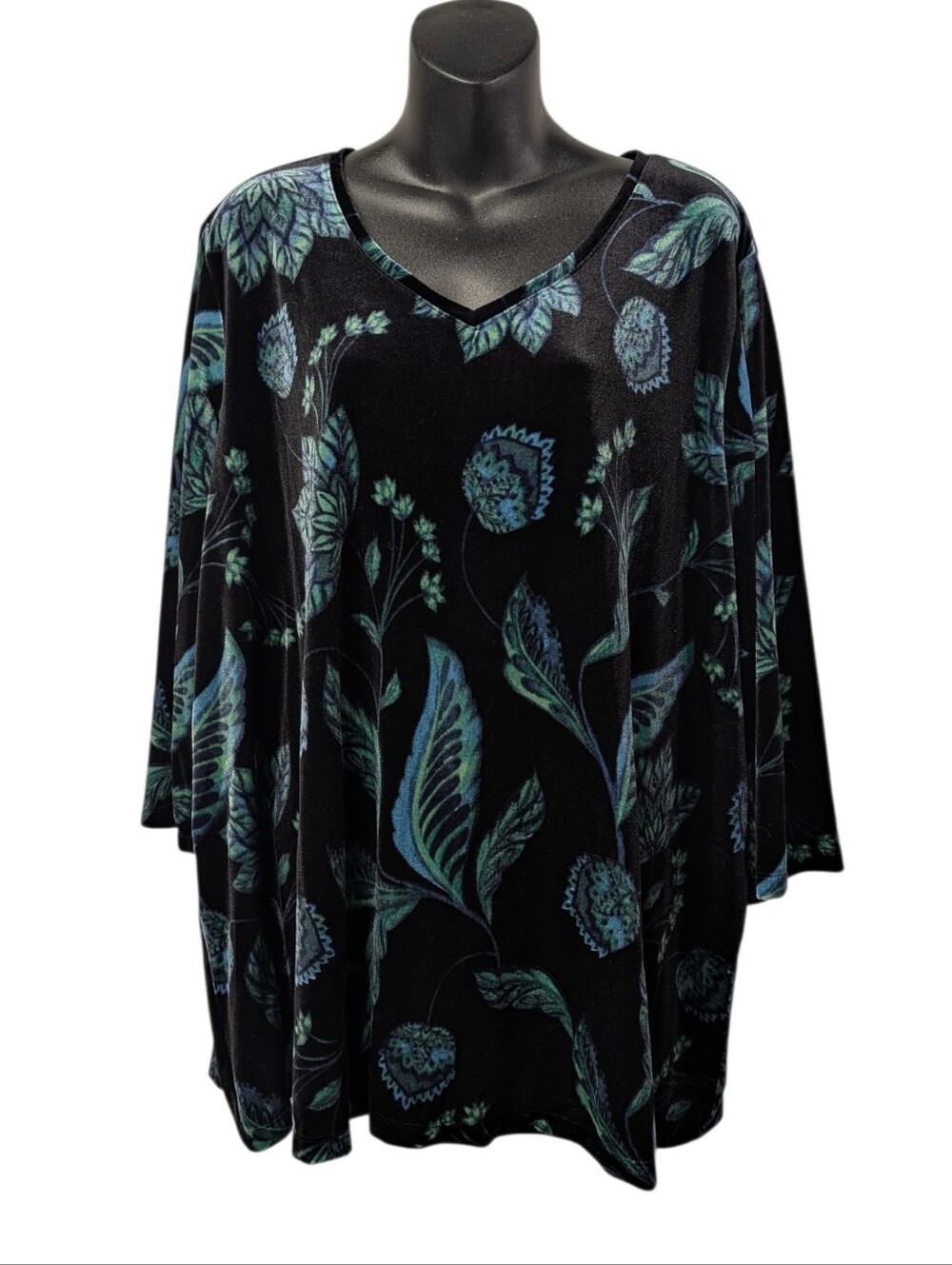 Catherines 2X Plus Black Green Blue Velvet Floral V-Neck 3/4 Sleeve Tunic Top